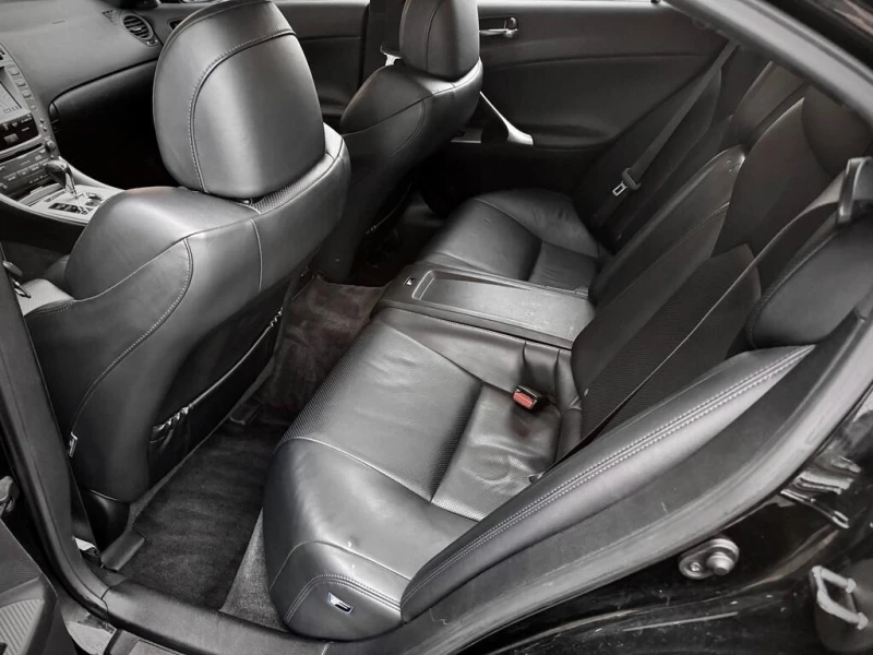 Lexus IS F * * CARFAX * * АВТО КРЕДИТ * * , снимка 15 - Автомобили и джипове - 52644314