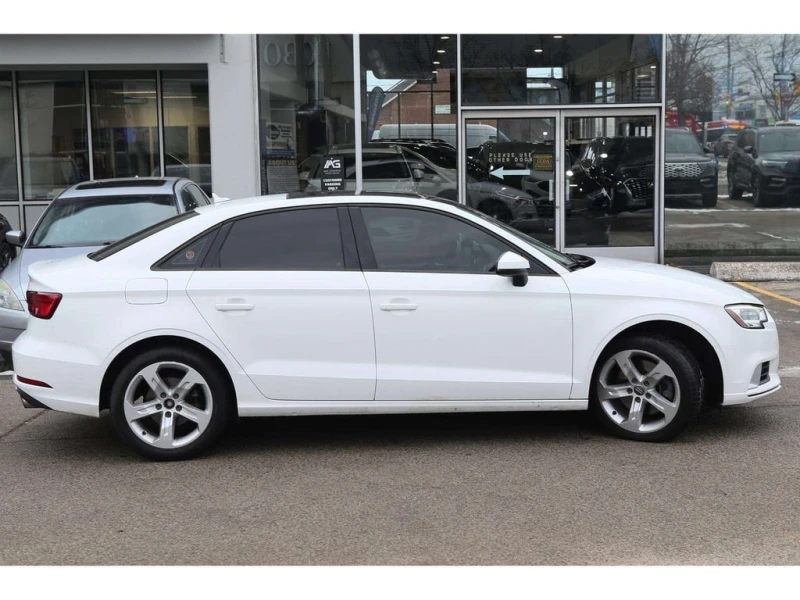 Audi A3 * quattro Premium, quattro Komfort (Canada) * CARF, снимка 10 - Автомобили и джипове - 53245247
