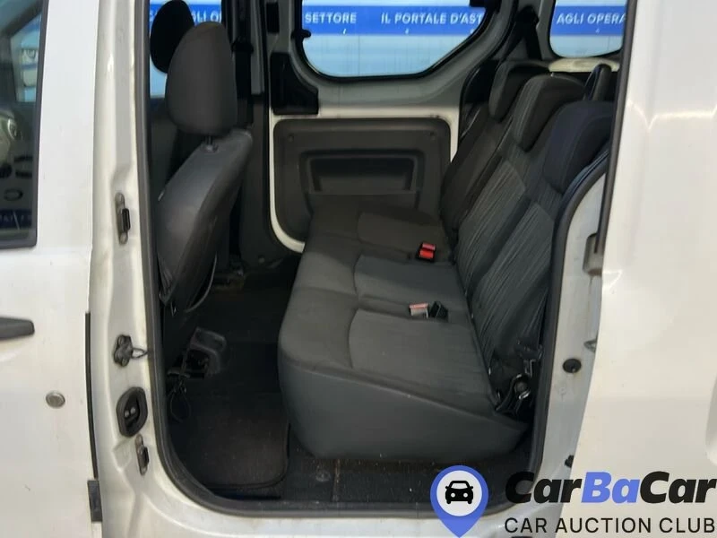 Dacia Dokker 1.5D Очакван внос!!!, снимка 13 - Автомобили и джипове - 53288592