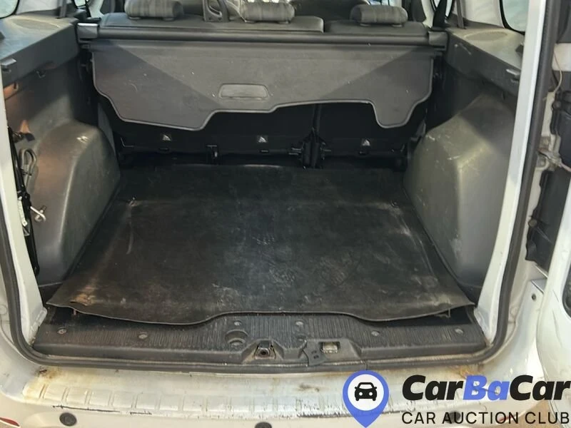 Dacia Dokker 1.5D Очакван внос!!!, снимка 7 - Автомобили и джипове - 53288592