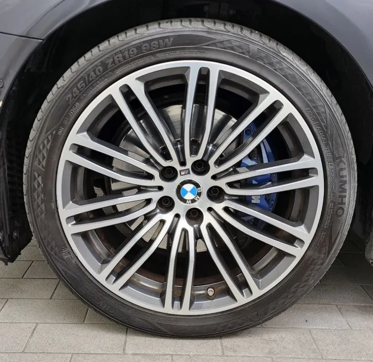 BMW 530 d M Sport, снимка 5 - Автомобили и джипове - 54479624