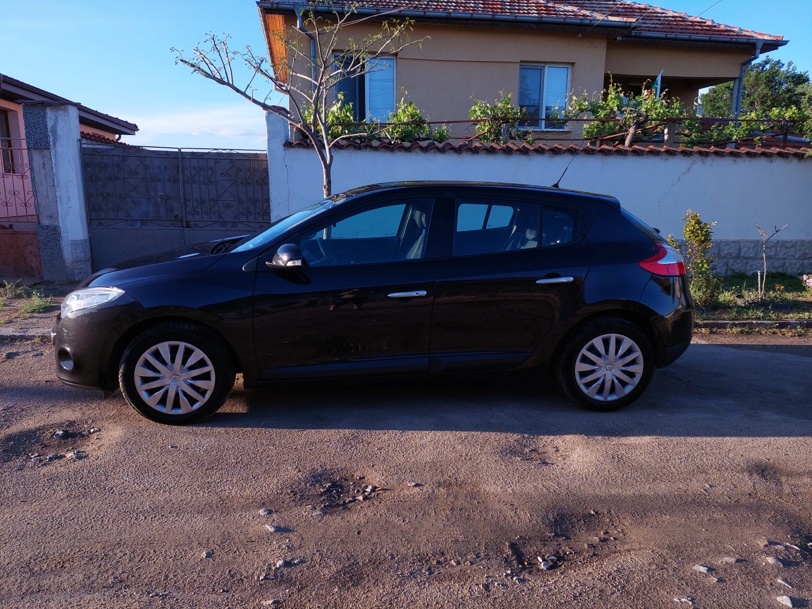 Renault Megane 1.4 TCE - изображение 3