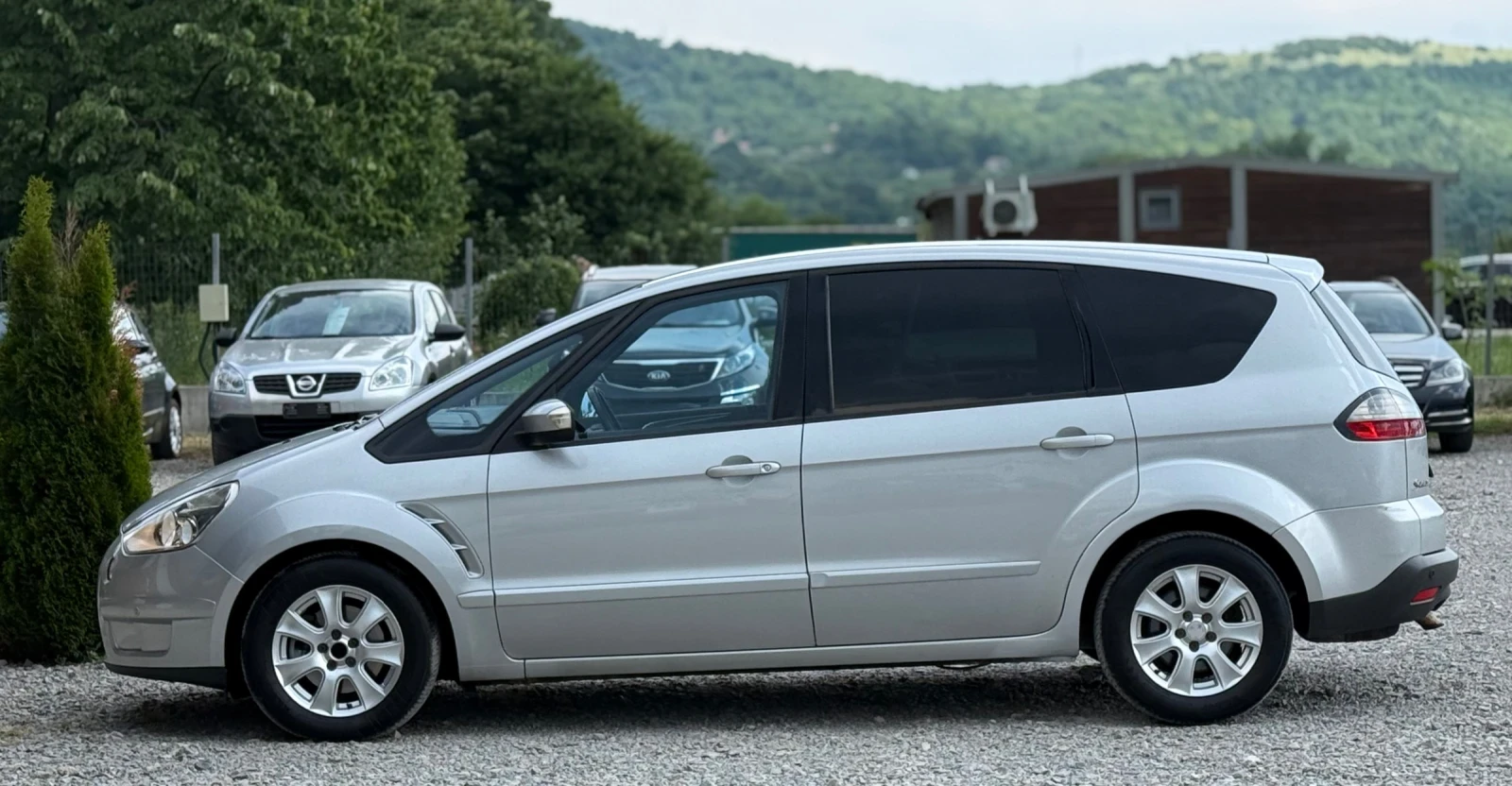 Ford S-Max 2.0TDCi 140к.с * Навигация* * TITANIUM*  - изображение 7