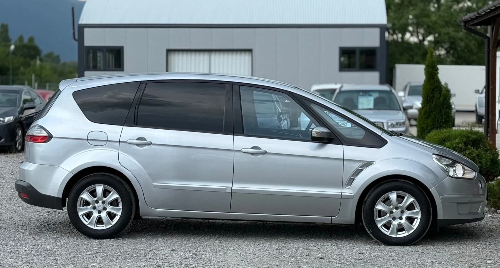 Ford S-Max 2.0TDCi 140к.с * Навигация* * TITANIUM*  - изображение 8