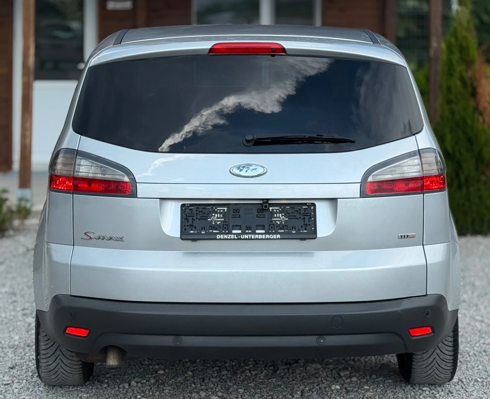 Ford S-Max 2.0TDCi 140к.с * Навигация* * TITANIUM*  - изображение 5