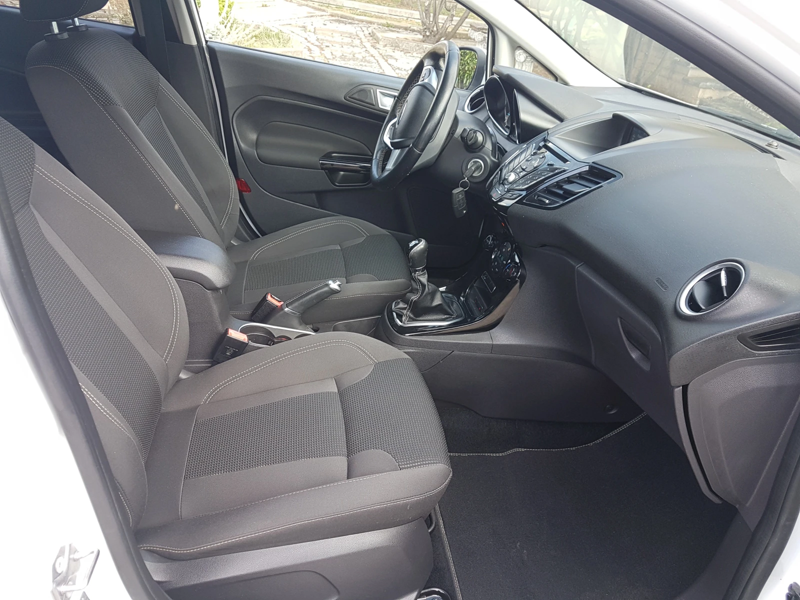 Ford Fiesta 1.0I 80 | Mobile.bg   13