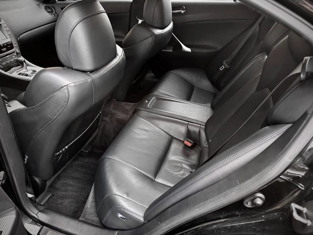 Lexus IS F * * CARFAX * *   * *  | Mobile.bg   15