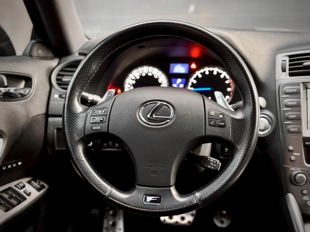 Lexus IS F * * CARFAX * *   * *  | Mobile.bg   11