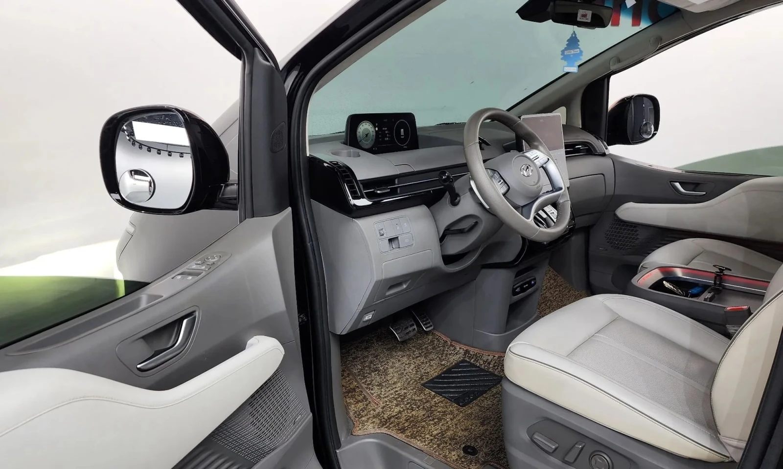 Hyundai Staria L3.5 Lounge | Mobile.bg � ����������� 10