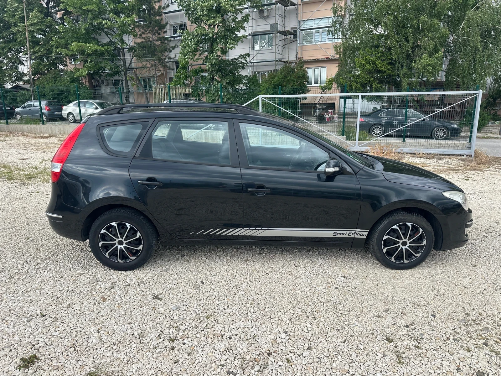 Hyundai I30 1.6/SW/FACELIFT/FULL/EXECUTIVE/126KS/, снимка 6 - Автомобили и джипове - 53733961