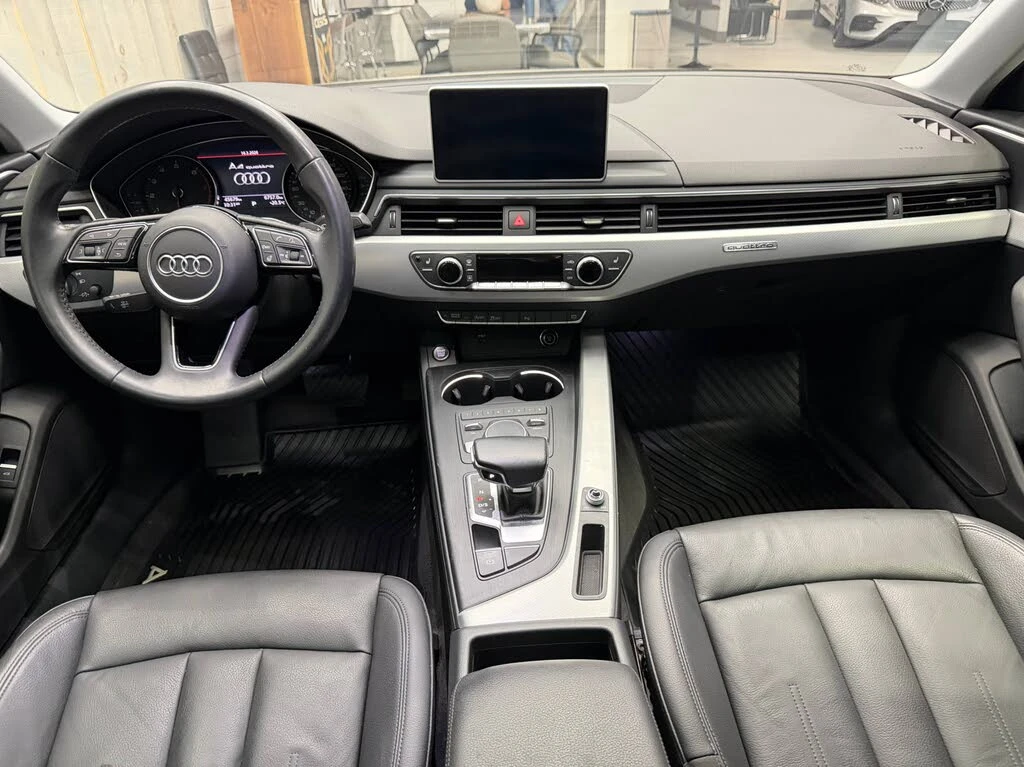 Audi A4 2.0 TFSI Progressiv AWD АвтоКредит  (ЦЕНА ДО БГ), снимка 3 - Автомобили и джипове - 53940498