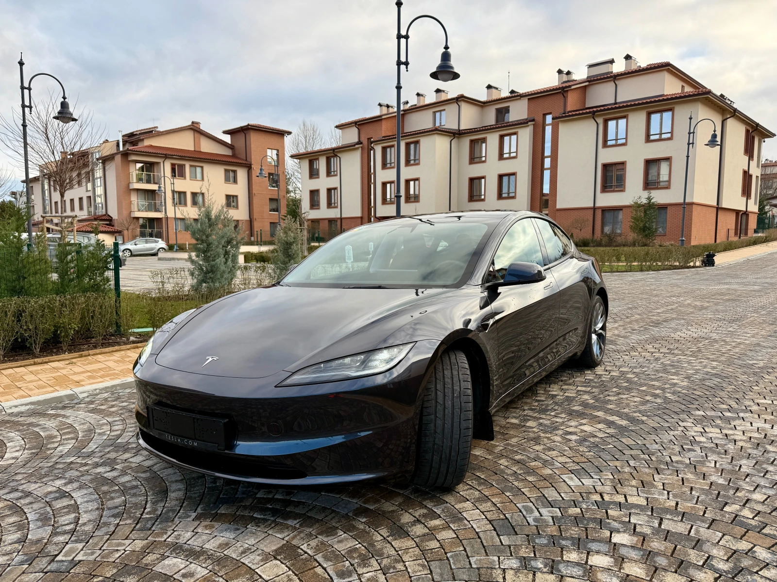 Tesla Model 3 Highland Long Range, снимка 3 - Автомобили и джипове - 54012331