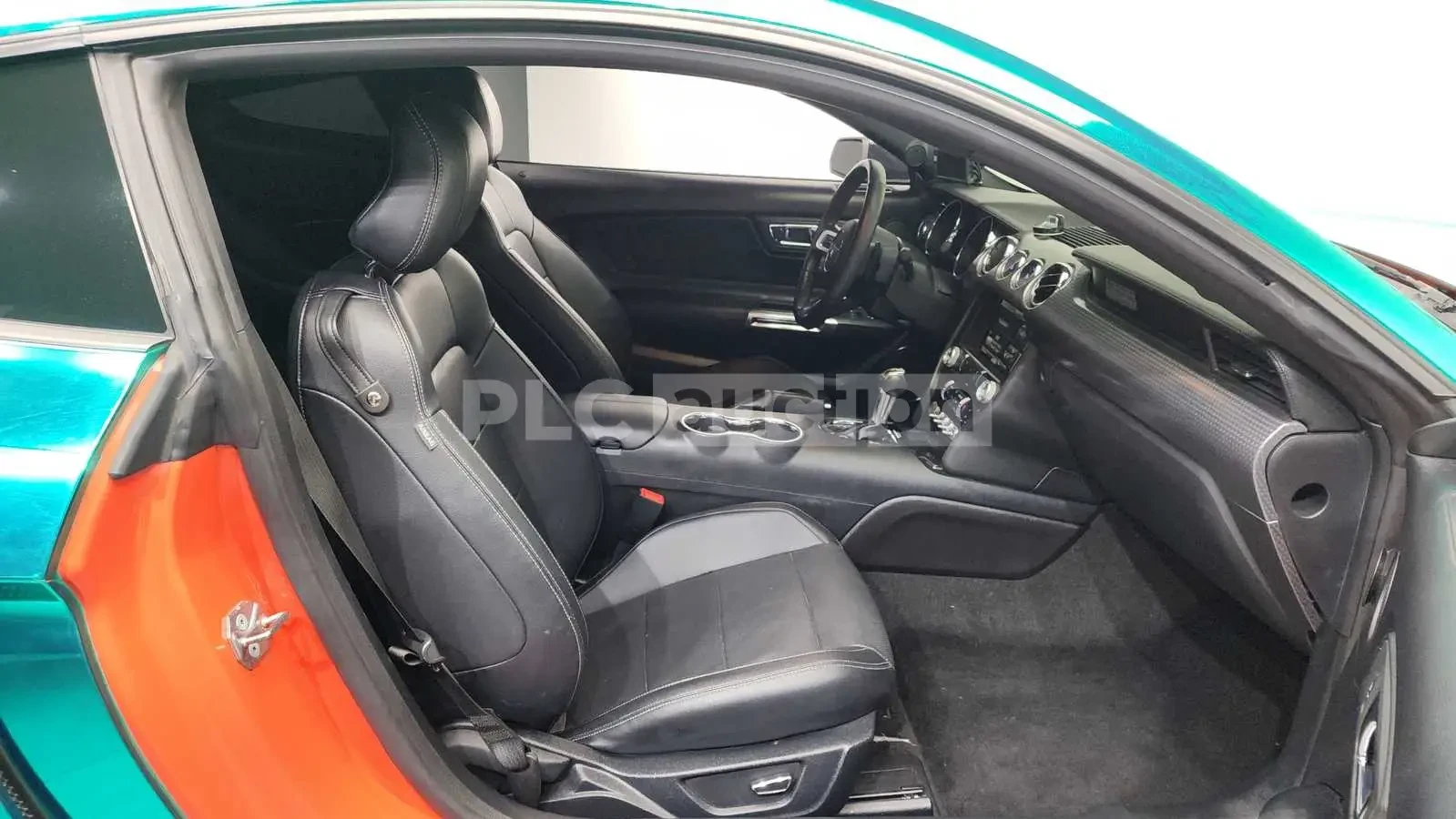 Ford Mustang, снимка 11 - Автомобили и джипове - 54152884