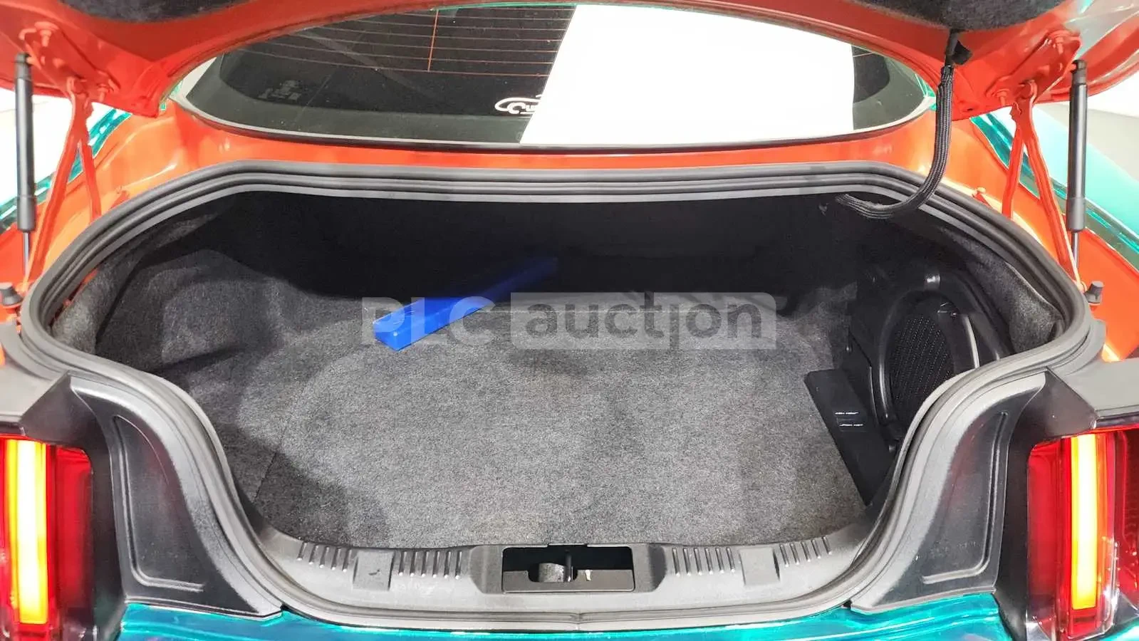 Ford Mustang, снимка 17 - Автомобили и джипове - 54152884