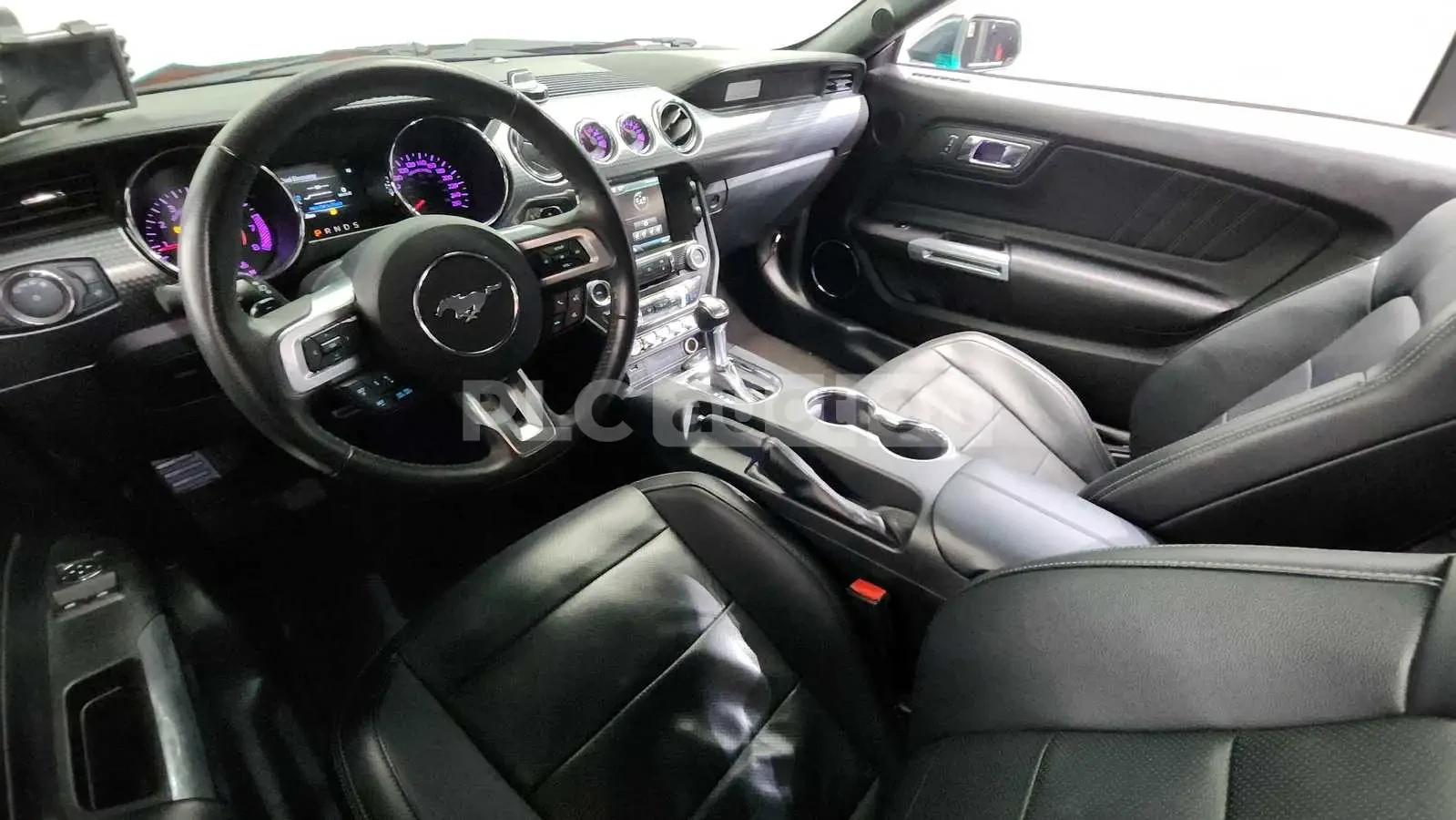 Ford Mustang, снимка 7 - Автомобили и джипове - 54152884