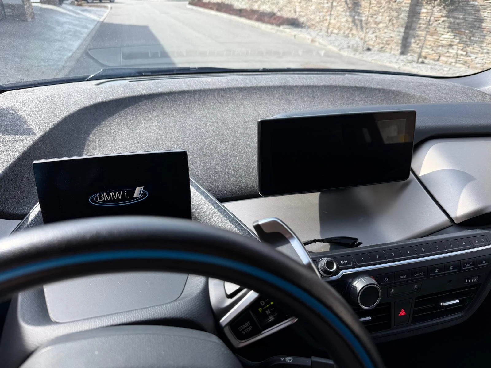 BMW i3 S/120Ah/Термопомпа, снимка 9 - Автомобили и джипове - 54242551