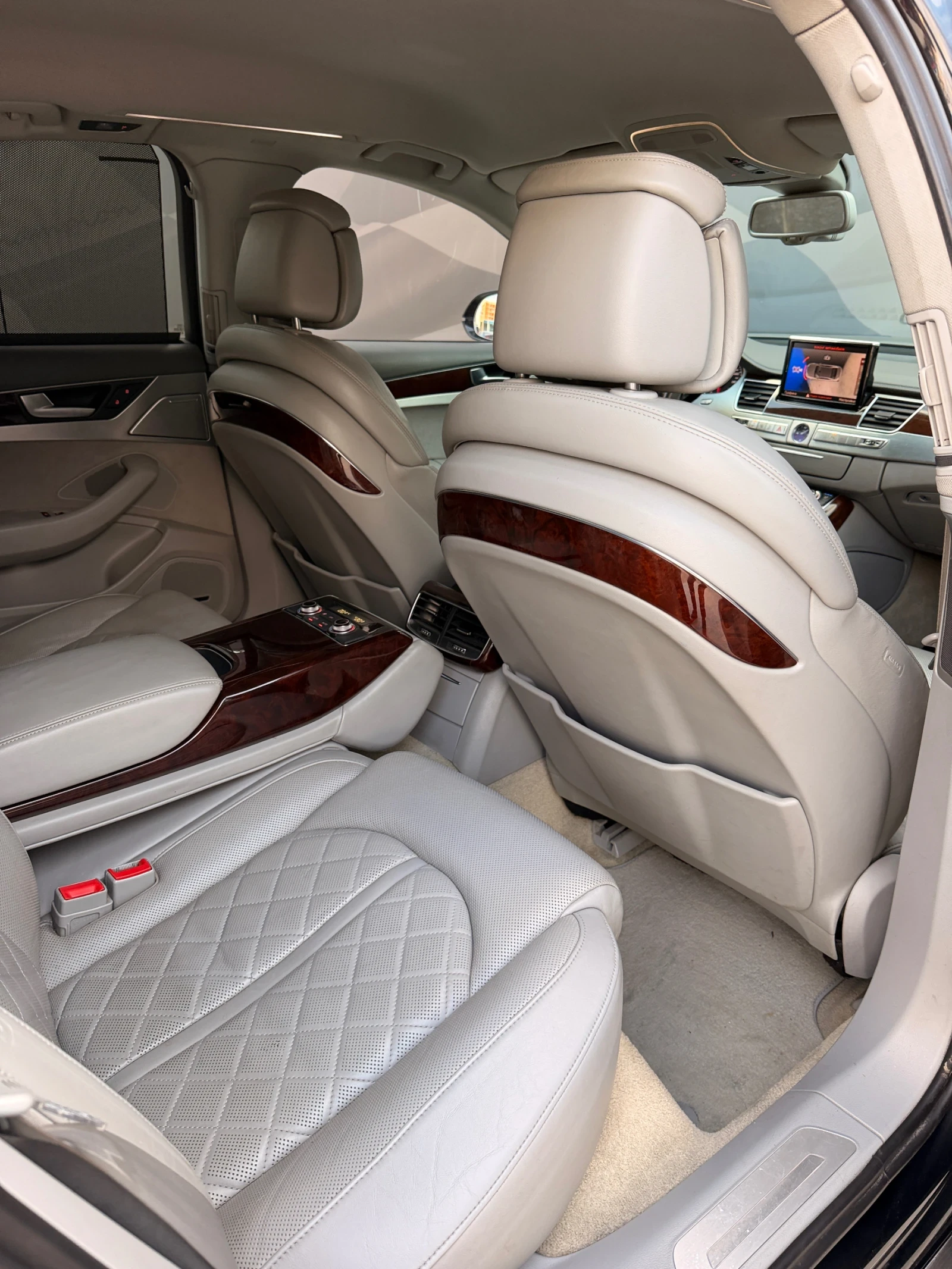 Audi A8 Бартер лизинг без доходи , снимка 11 - Автомобили и джипове - 54544247
