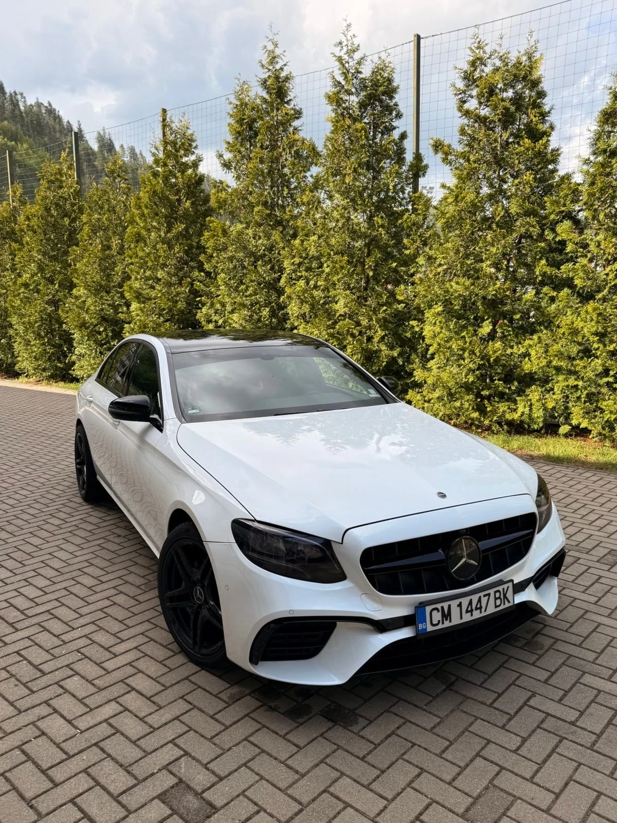 Mercedes-Benz E 220, снимка 6 - Автомобили и джипове - 54554992