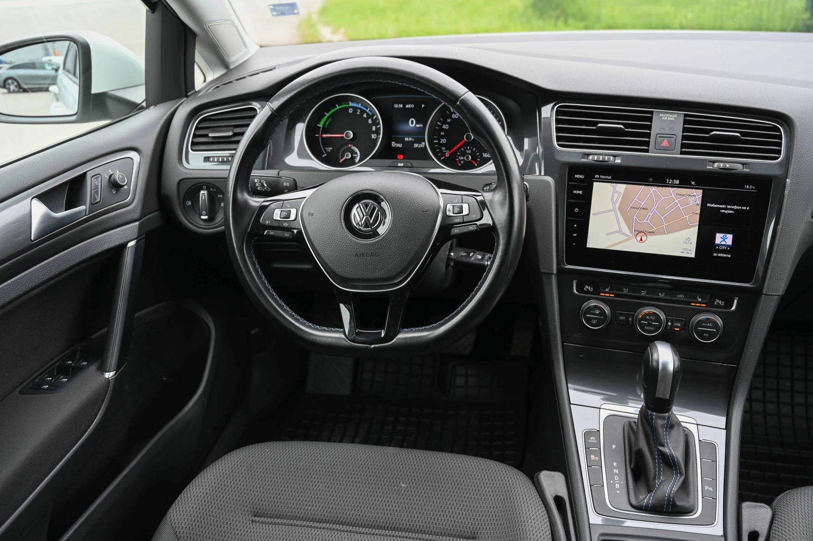 VW Golf E-GOLF* 36KW* Germany, снимка 7 - Автомобили и джипове - 54597969