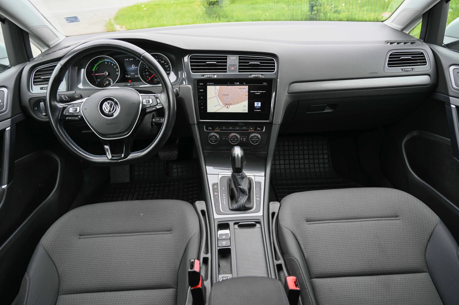 VW Golf E-GOLF* 36KW* Germany, снимка 8 - Автомобили и джипове - 54597969