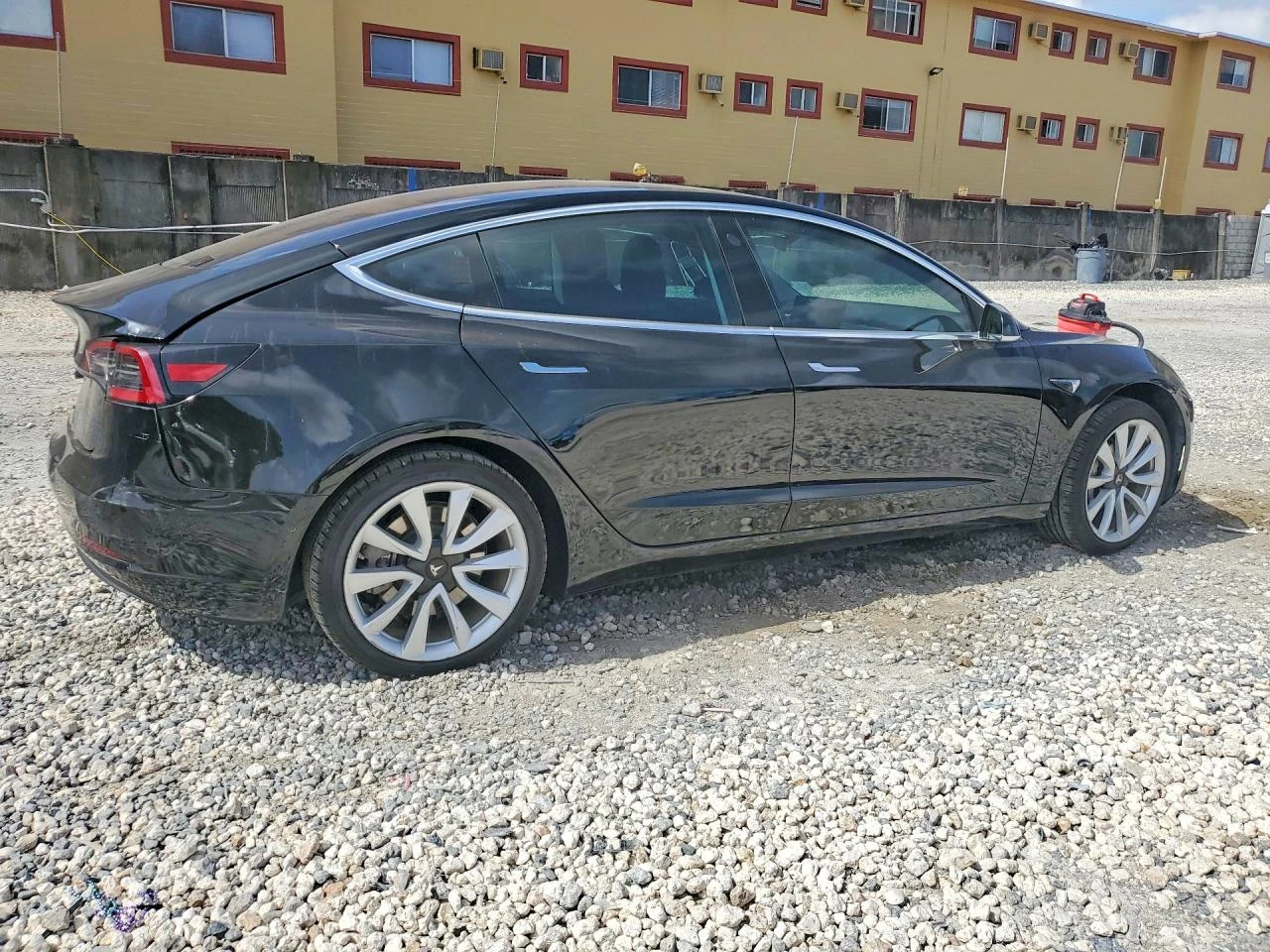 Tesla Model 3 LONG RANGE, снимка 3 - Автомобили и джипове - 54775441