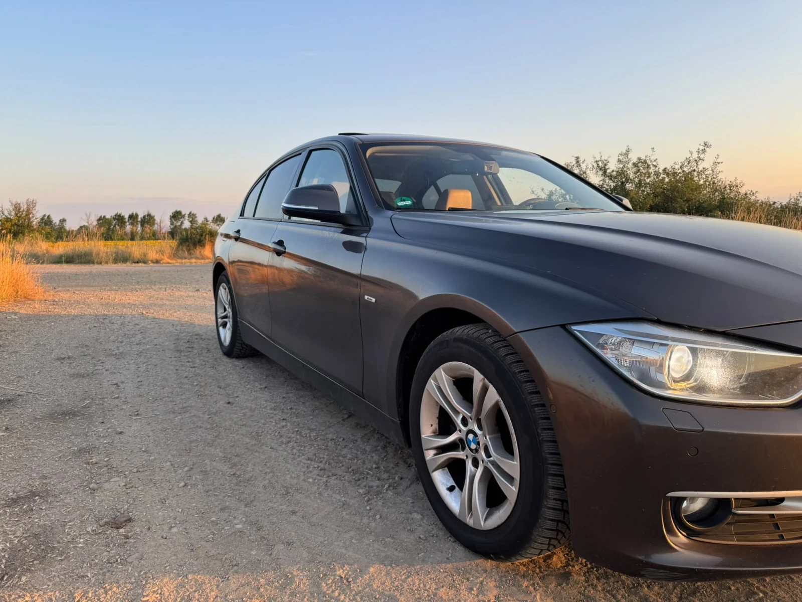 BMW 320 223000 KM 8ZF, снимка 9 - Автомобили и джипове - 55104576