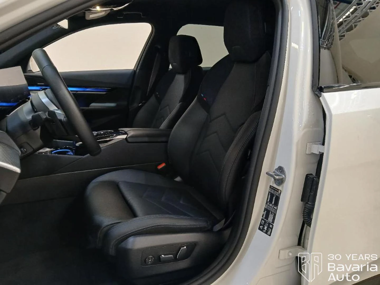 BMW 540 d Touring xDrive M Sport Paket, снимка 6 - Автомобили и джипове - 55215028