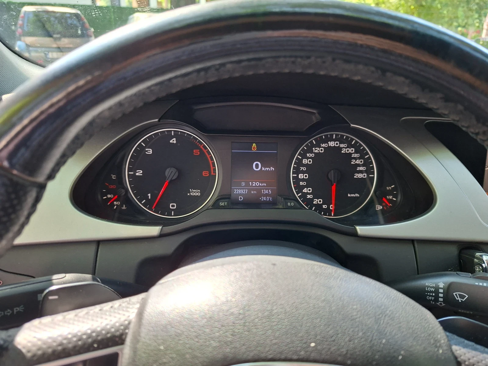 Audi A4, снимка 7 - Автомобили и джипове - 55468183