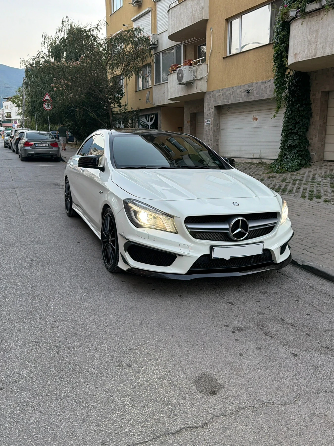Mercedes-Benz CLA 45 AMG