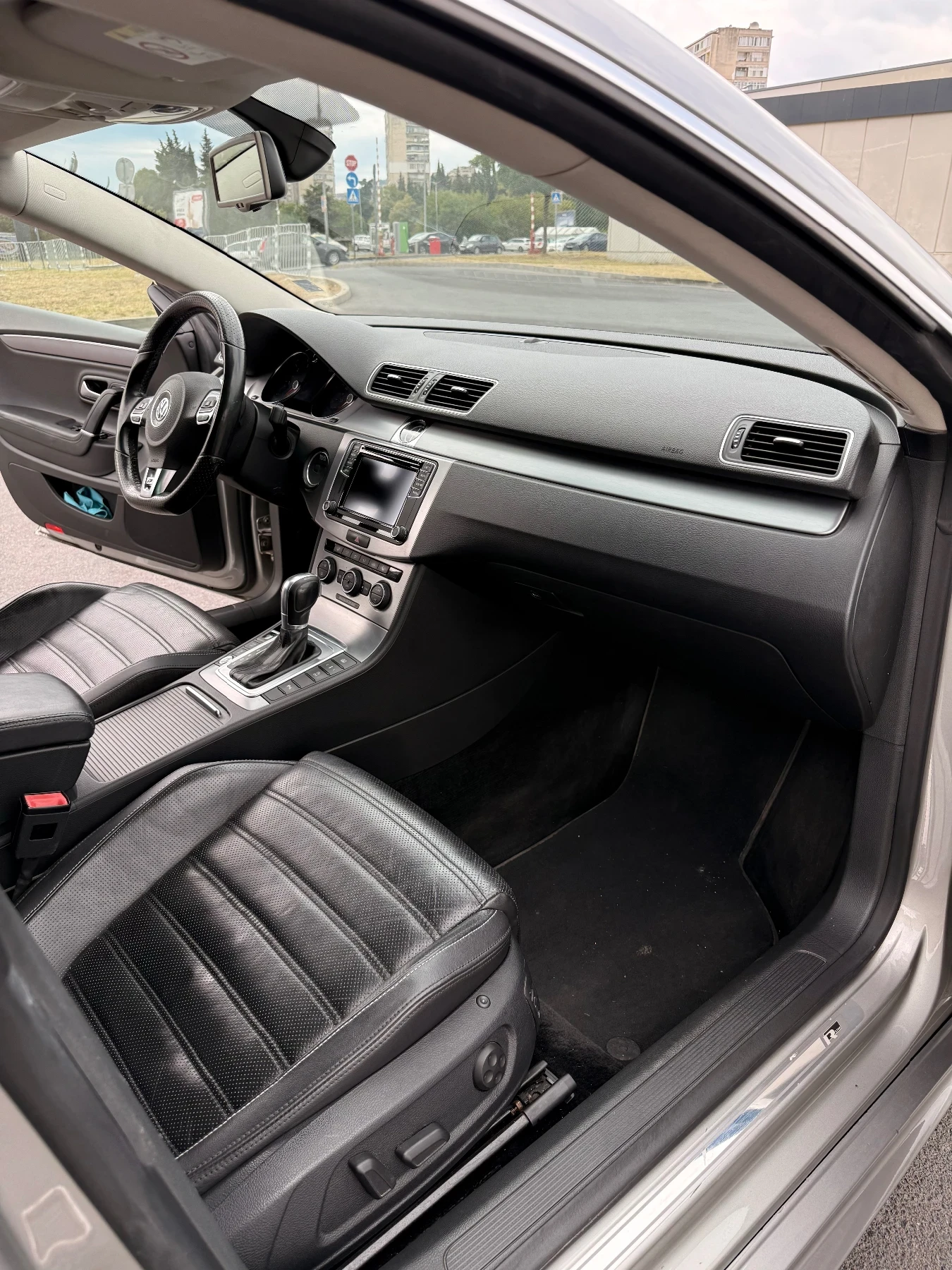 VW CC, снимка 11 - Автомобили и джипове - 55981516