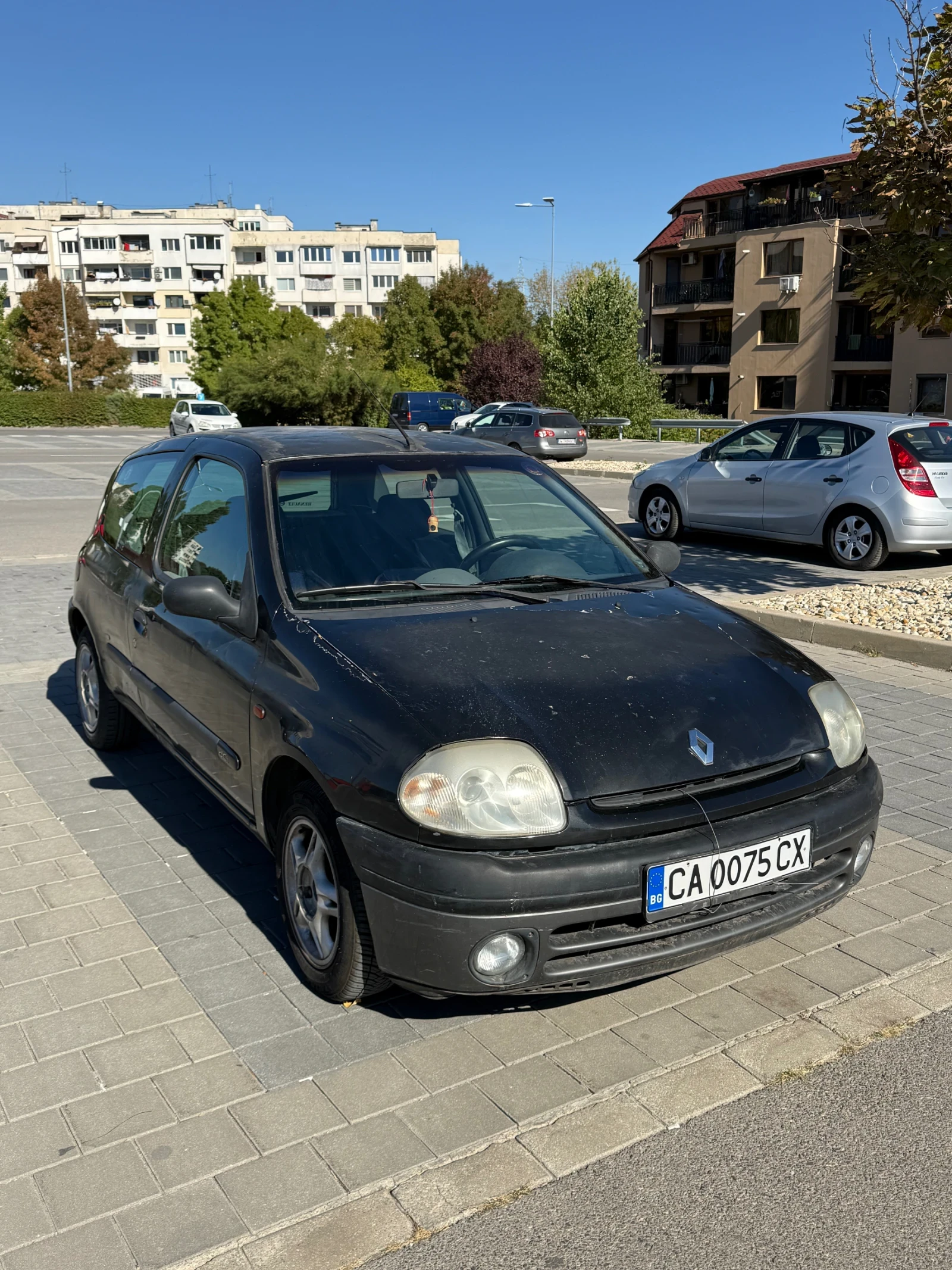 Renault Clio, снимка 2 - Автомобили и джипове - 56308215