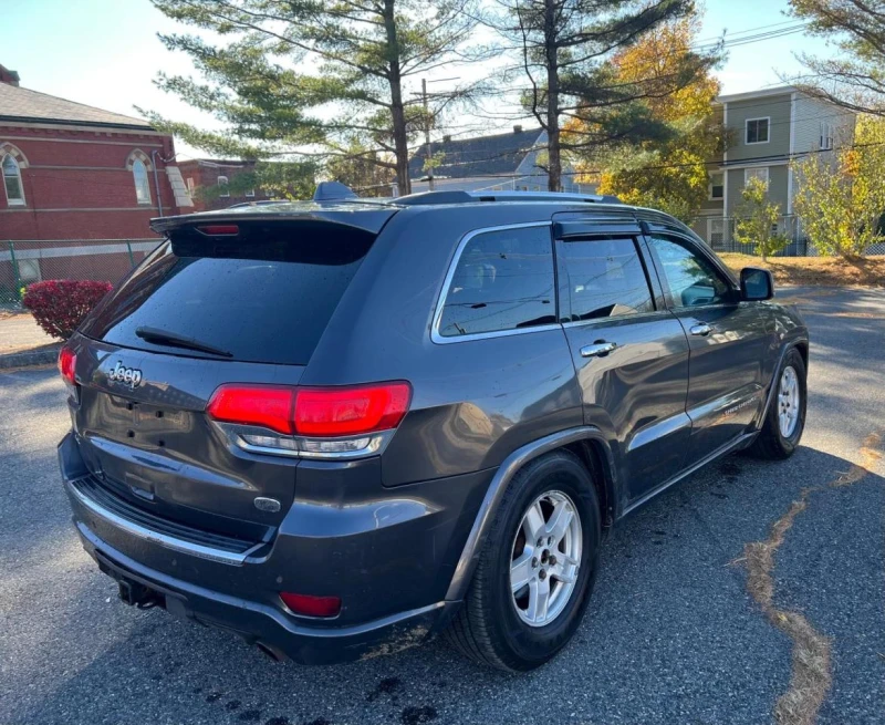 Jeep Grand cherokee OVERLAND* ПОДГРЕВИ* ОБДУХ* ПАНО* ФИКС.ЦЕНА, снимка 4 - Автомобили и джипове - 48620507