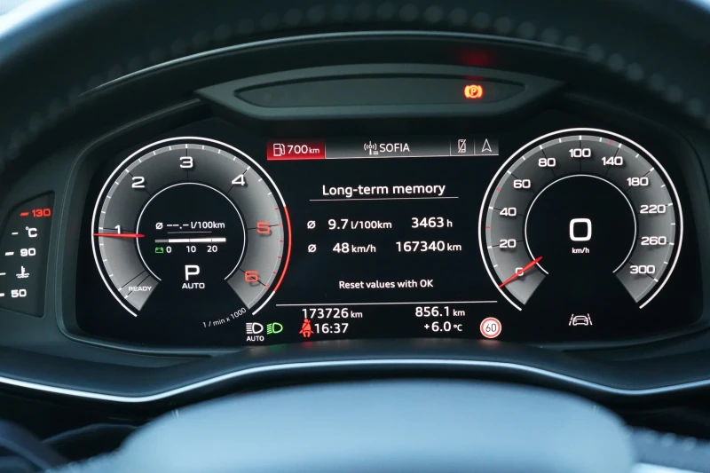 Audi Q7 50 TDI* S LINE* QUATTRO* BOSE* 7 МЕСТЕН, снимка 12 - Автомобили и джипове - 52527179