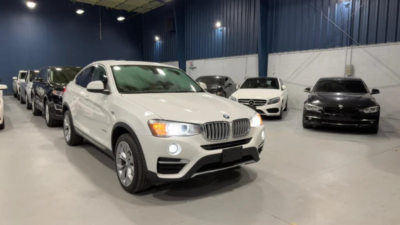 BMW X4 BMW X4 xDrive* АвтоКредит* (Цена до БГ) , снимка 3 - Автомобили и джипове - 53375510