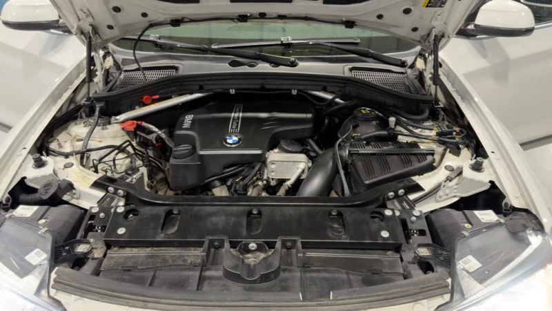 BMW X4 BMW X4 xDrive* АвтоКредит* (Цена до БГ) , снимка 16 - Автомобили и джипове - 53375510