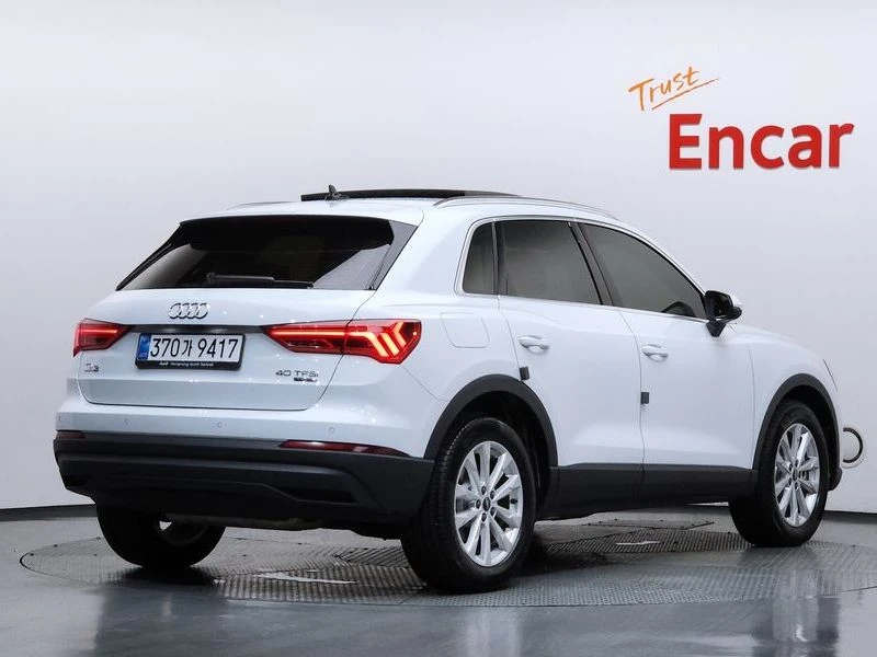 Audi Q3 2.0 Automatic, снимка 2 - Автомобили и джипове - 55875977