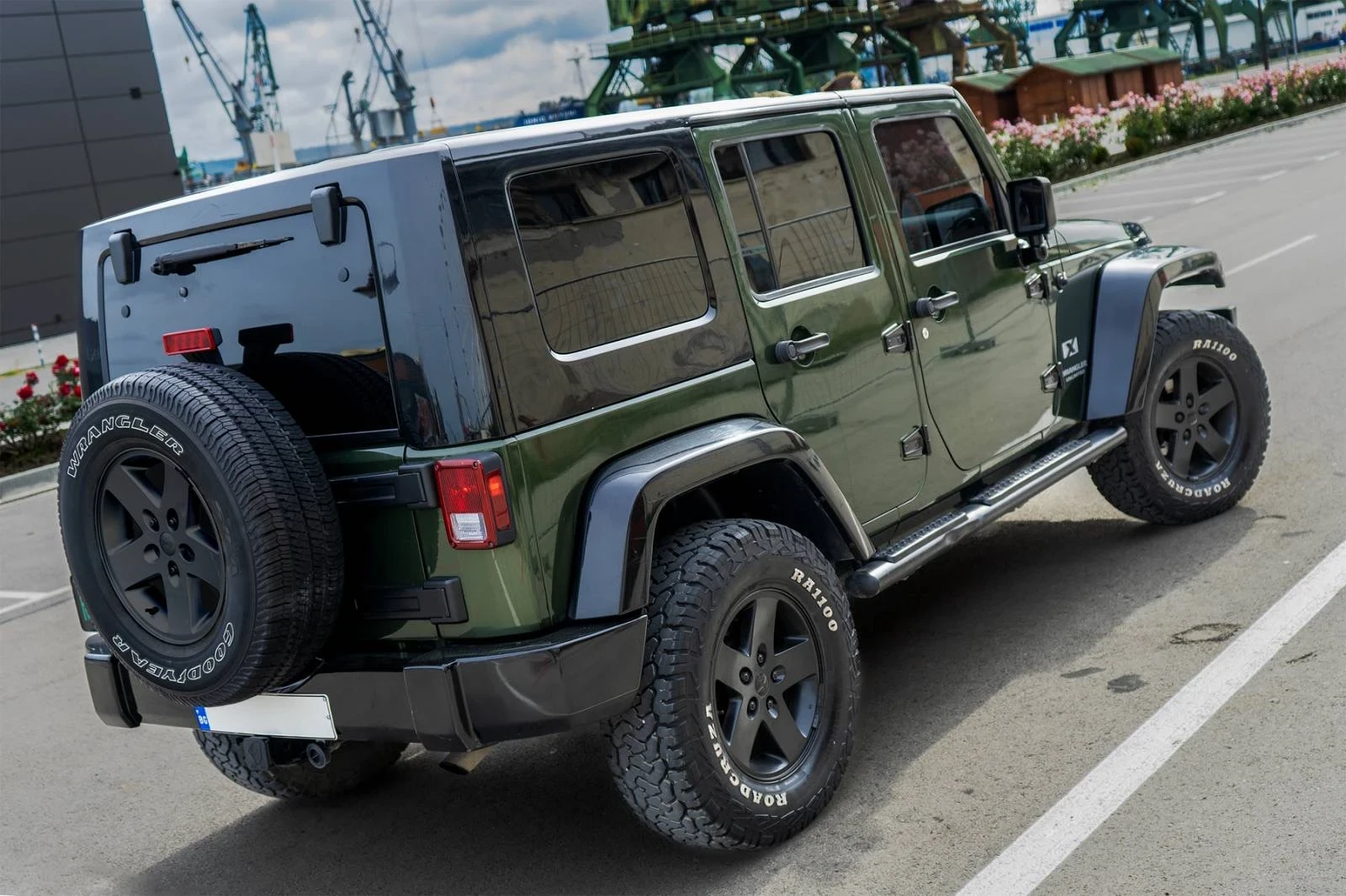 Jeep Wrangler 3.8 - изображение 4