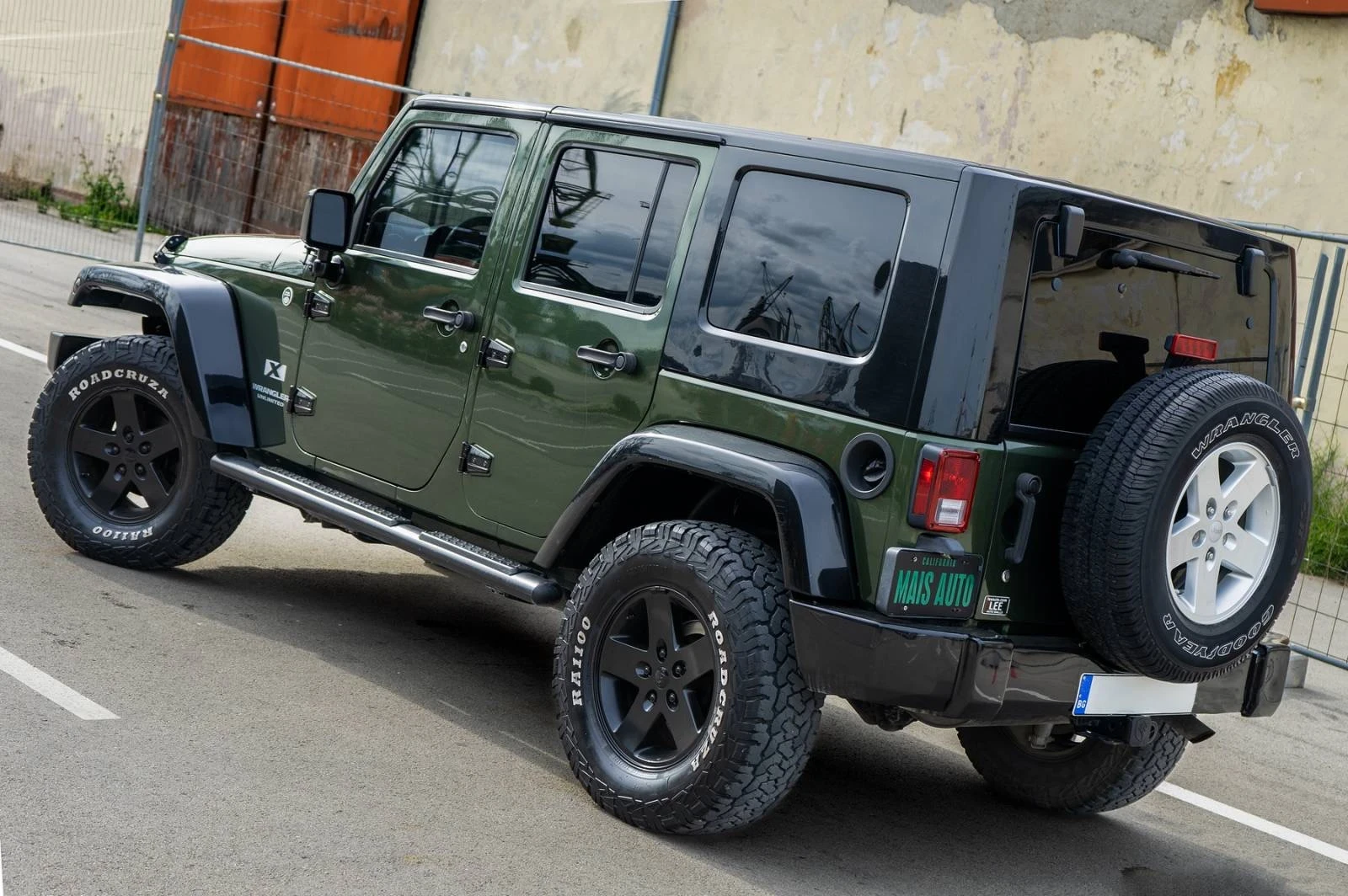 Jeep Wrangler 3.8 - изображение 5
