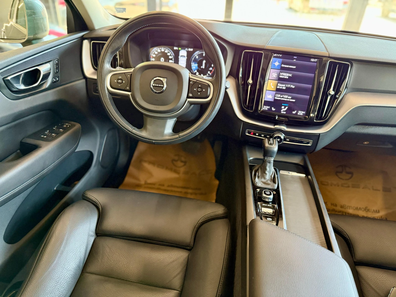 Volvo XC60 D4* Keyless* Лизинг - изображение 9