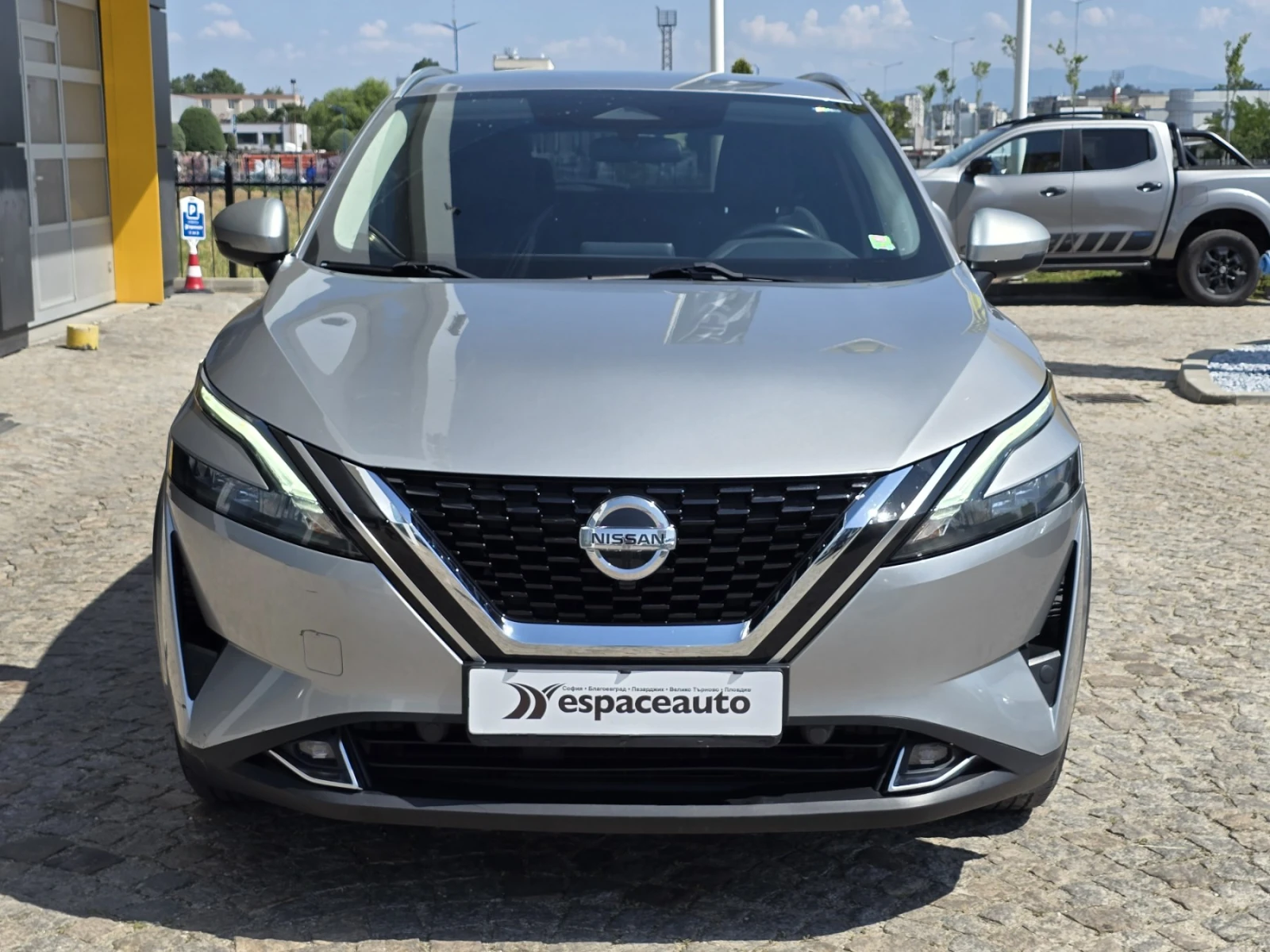 Nissan Qashqai 1.3 DiG-T /CVT 156к.с - изображение 2