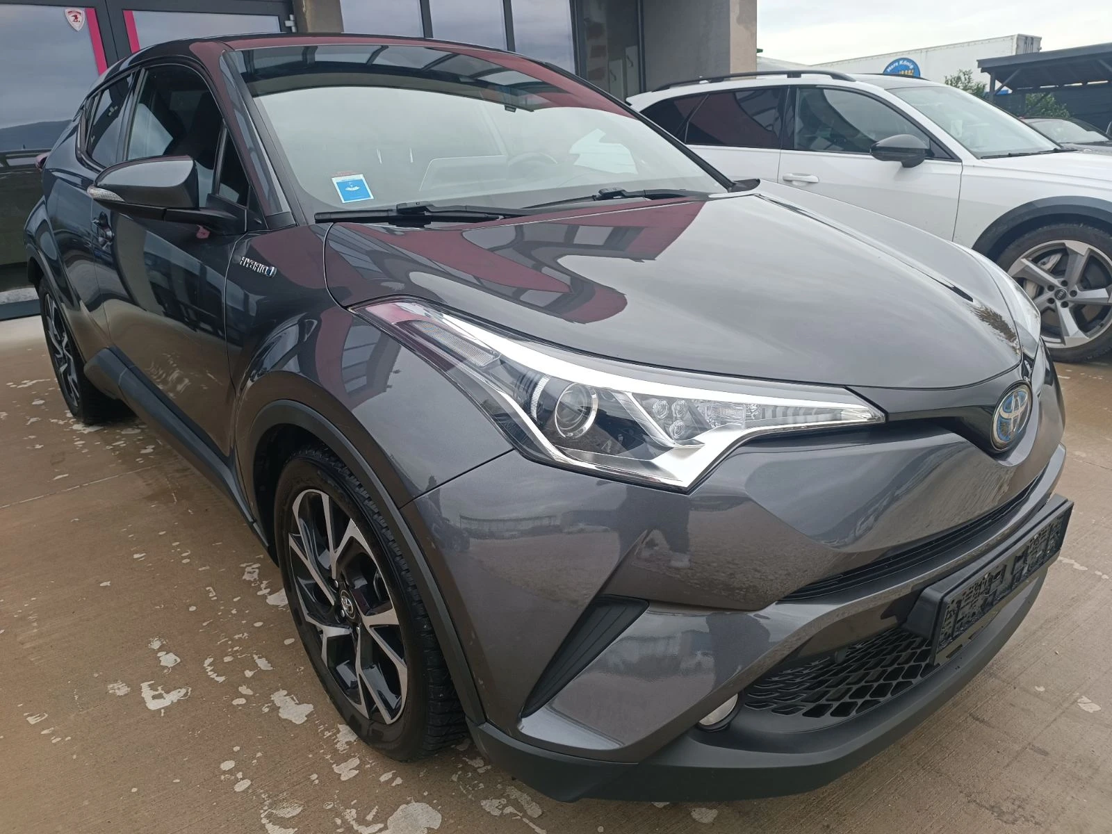 Toyota C-HR 1.8 Hybrid * TOP*  - изображение 3