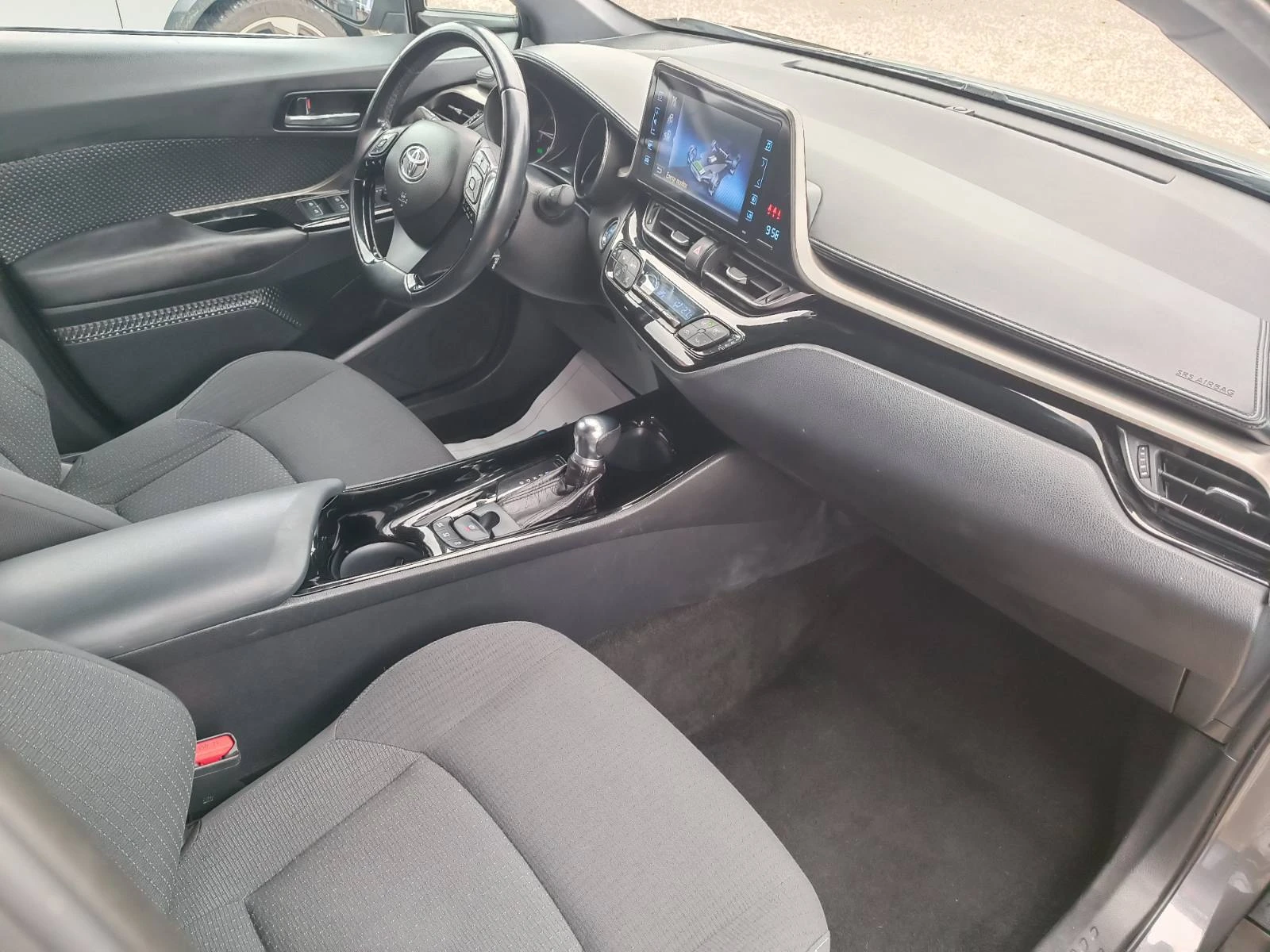 Toyota C-HR 1.8 Hybrid * TOP*  - изображение 9