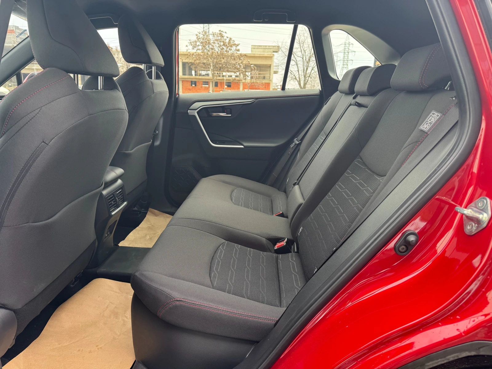 Toyota Rav4 2.5 PLUG-iN | Mobile.bg � ����������� 13