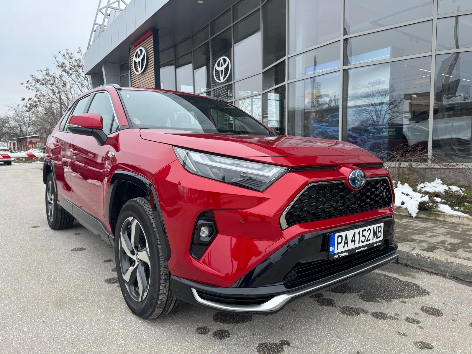 Toyota Rav4 2.5 PLUG-iN | Mobile.bg � ����������� 1