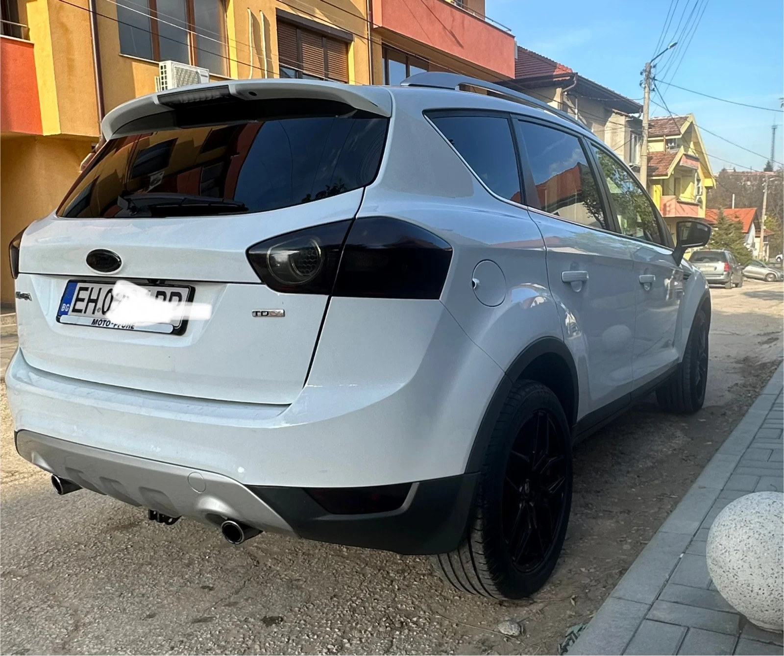 Ford Kuga AWD 4x4, снимка 3 - Автомобили и джипове - 54080206