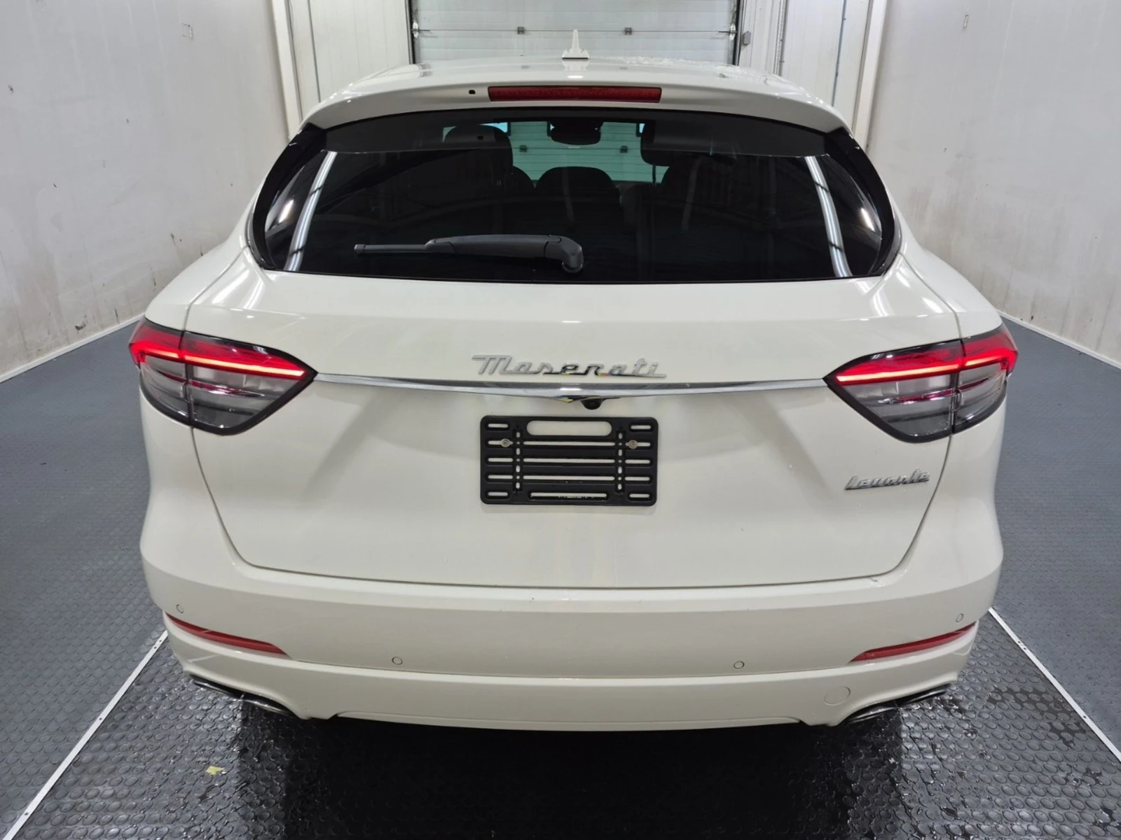 Maserati Levante GT/KEYLESS/LANE ASSIST/ADAPTIVE CRUISE , снимка 5 - Автомобили и джипове - 54229784