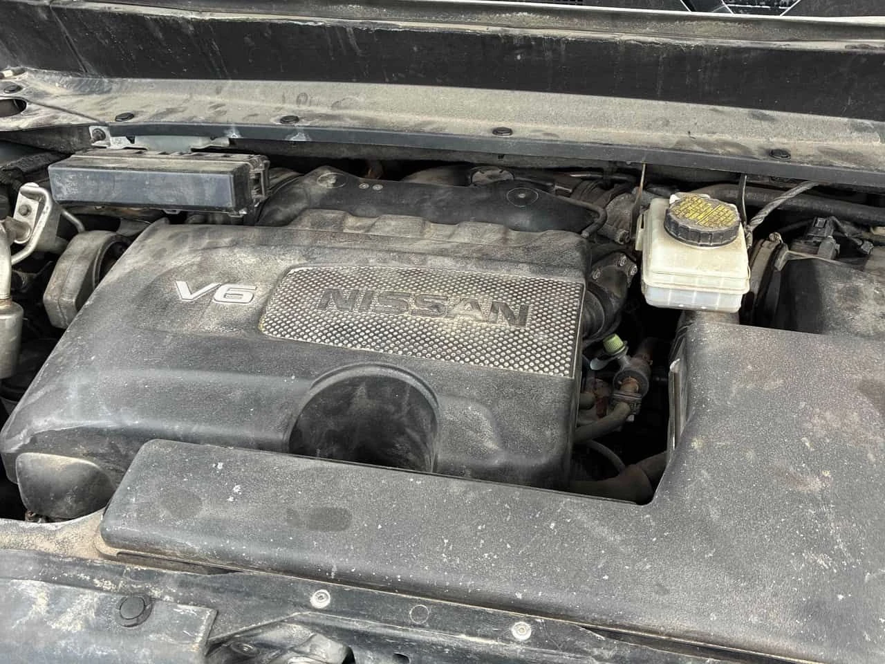 Nissan Pathfinder * 4WD 4dr * АВТОКРЕДИТ БЕЗ ПЪРВОНАЧАЛНА ВНОСКА* , снимка 16 - Автомобили и джипове - 54993470