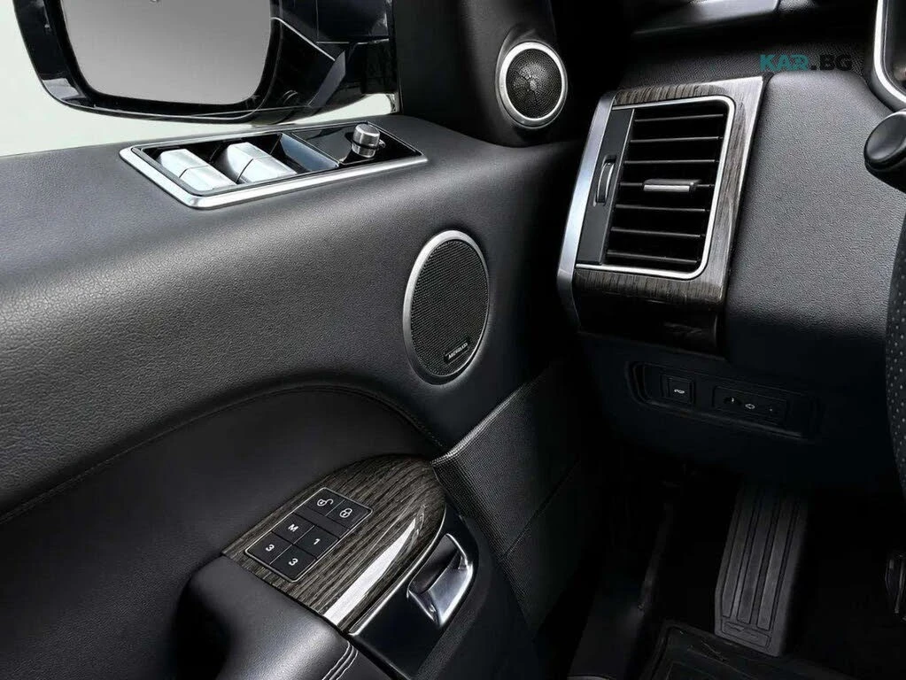 Land Rover Range rover  HSE * АвтоКредит * (ЦЕНА ДО БГ), снимка 16 - Автомобили и джипове - 55093662