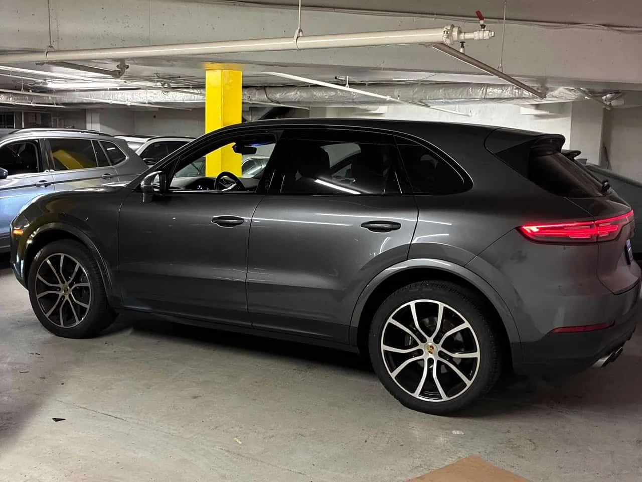 Porsche Cayenne  AWD / ДИСТРОНИК / 360 / ОБДУХВАНЕ , снимка 3 - Автомобили и джипове - 55392513