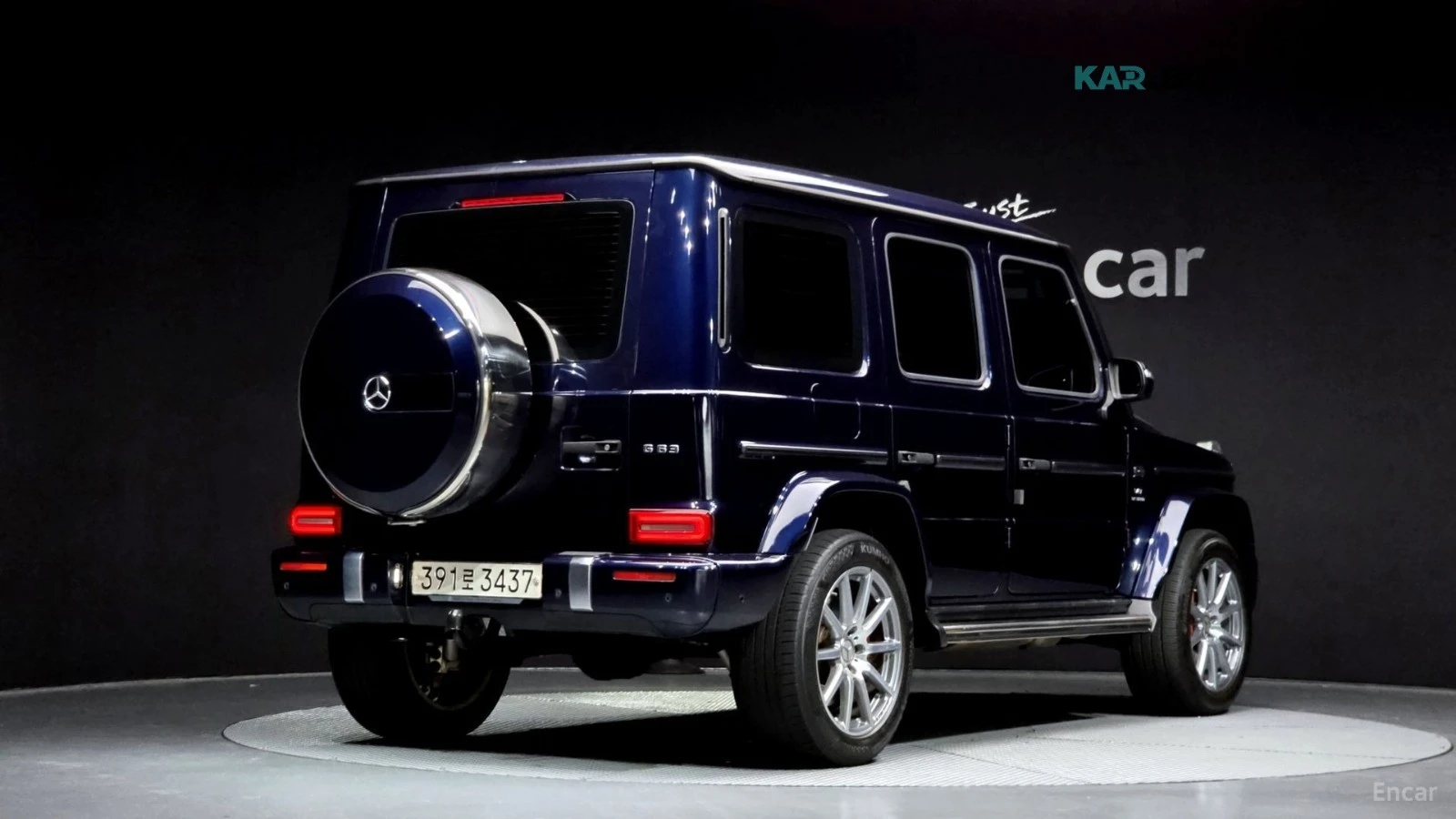 Mercedes-Benz G 63 AMG BURMESTER| 360| DISTRONIC| , снимка 2 - Автомобили и джипове - 56071619
